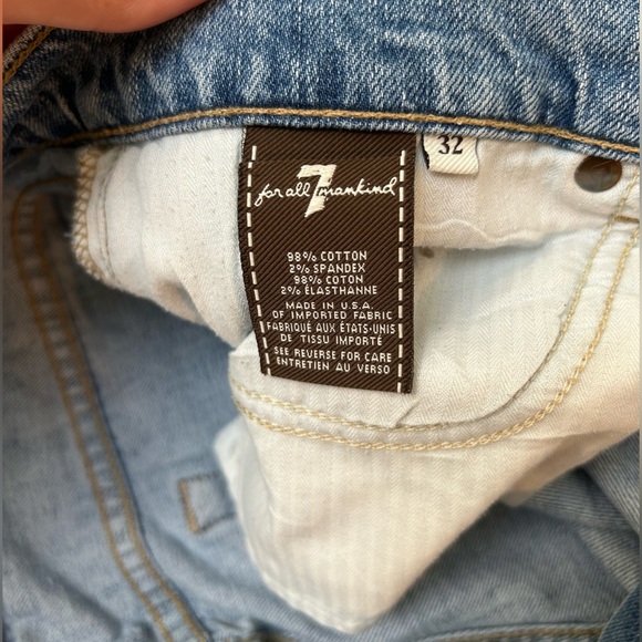 7 for all Mankind Metallic Silver Mid Rise Jean Shorts Size 32 - Picture 4 of 8